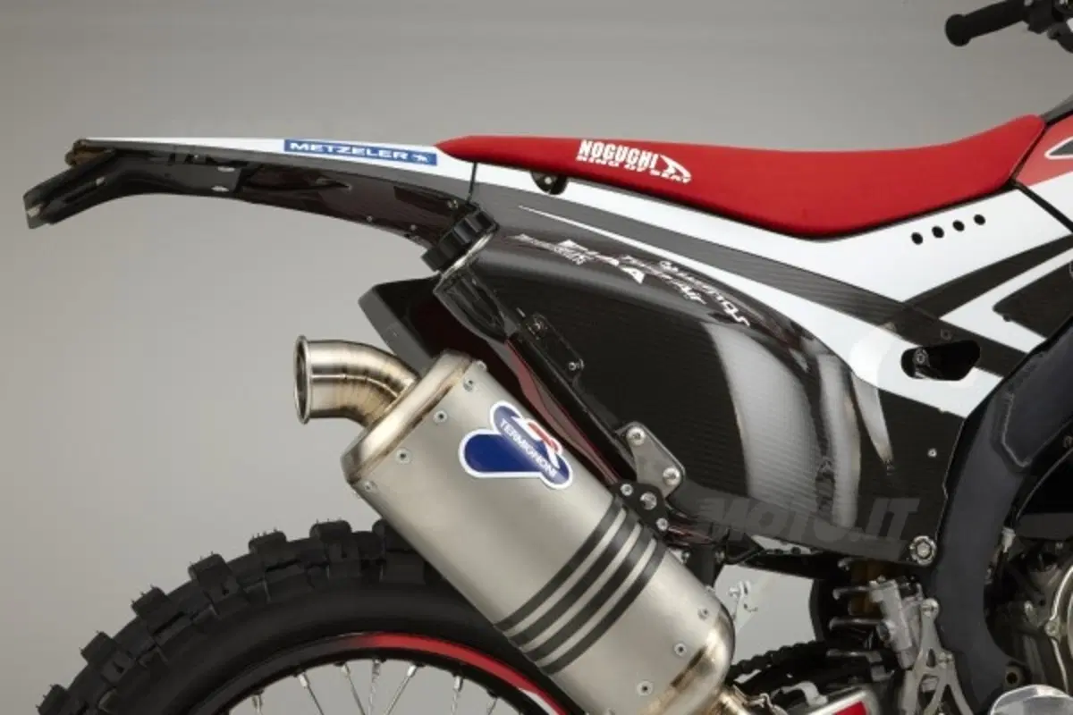 Honda CRF450 Rally: andrà in produzione! (11)
