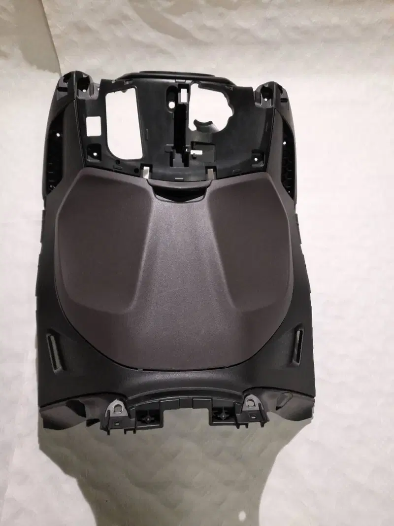 SCUDO INTERNO (BAULETTO INTERNO ) PIAGGIO BEVERLY