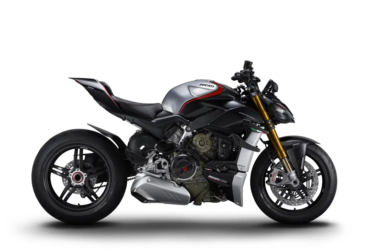 Ducati Streetfighter V2 e V4SP: dati, foto e prezzi