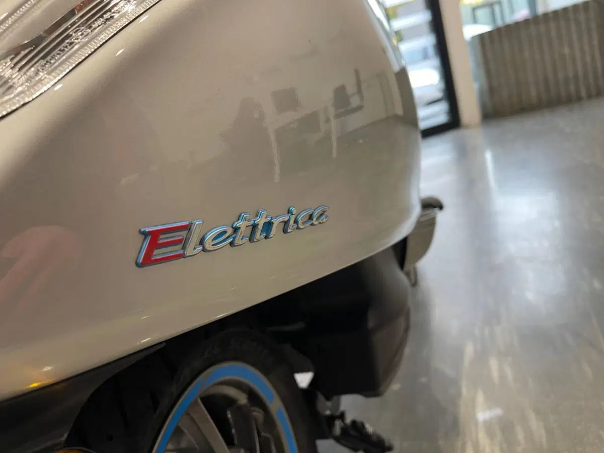 Vespa Vespa Elettrica 70 (2020 - 24) (6)
