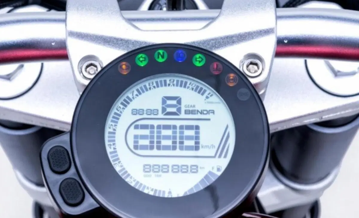 Benda Motorcycles BD-300 Sporty BD-300 Sporty (2021 - 23) (4)