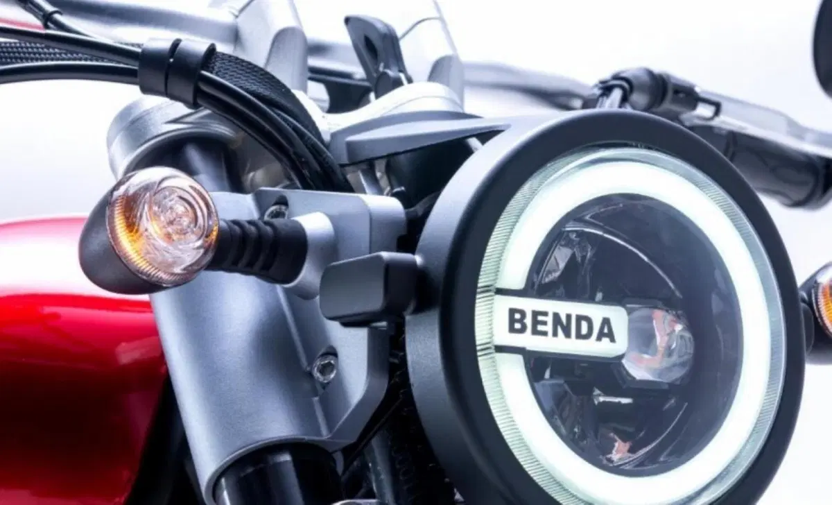 Benda Motorcycles BD-300 Sporty BD-300 Sporty (2021 - 23) (5)