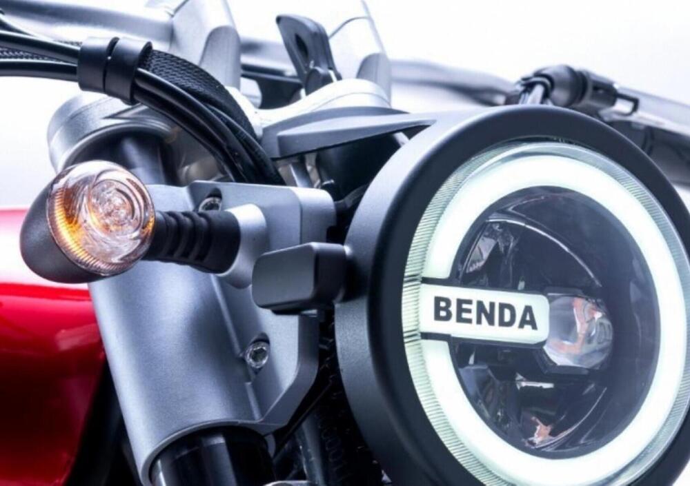 Benda Motorcycles BD-300 Sporty (2021 - 23) (5)