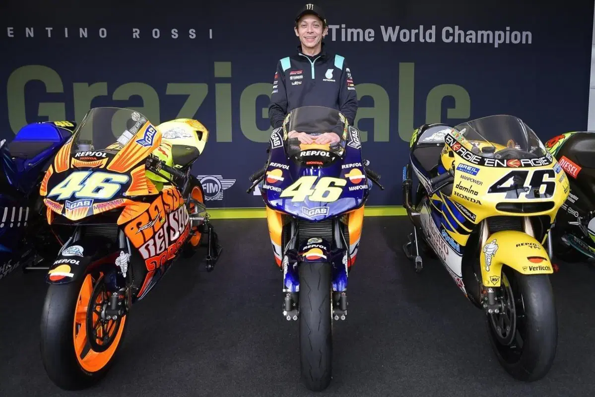 MotoGP 2021. Il GP di Valencia. Valentino Rossi: 'Che gusto aver portato tanti appassionati alle moto' (3)
