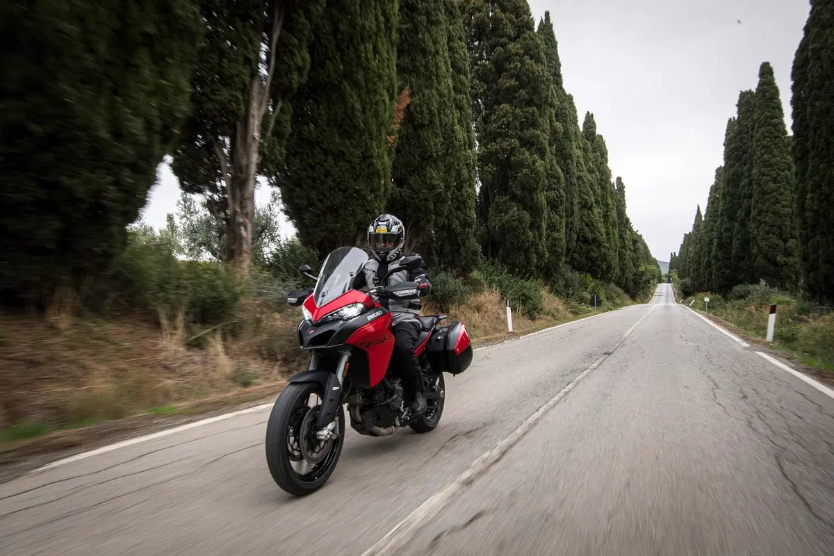 Ducati Multistrada V2 S: regina di equilibrio (10)