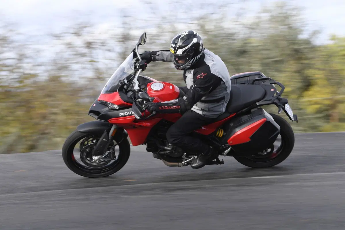 Ducati Multistrada V2 S: regina di equilibrio (12)