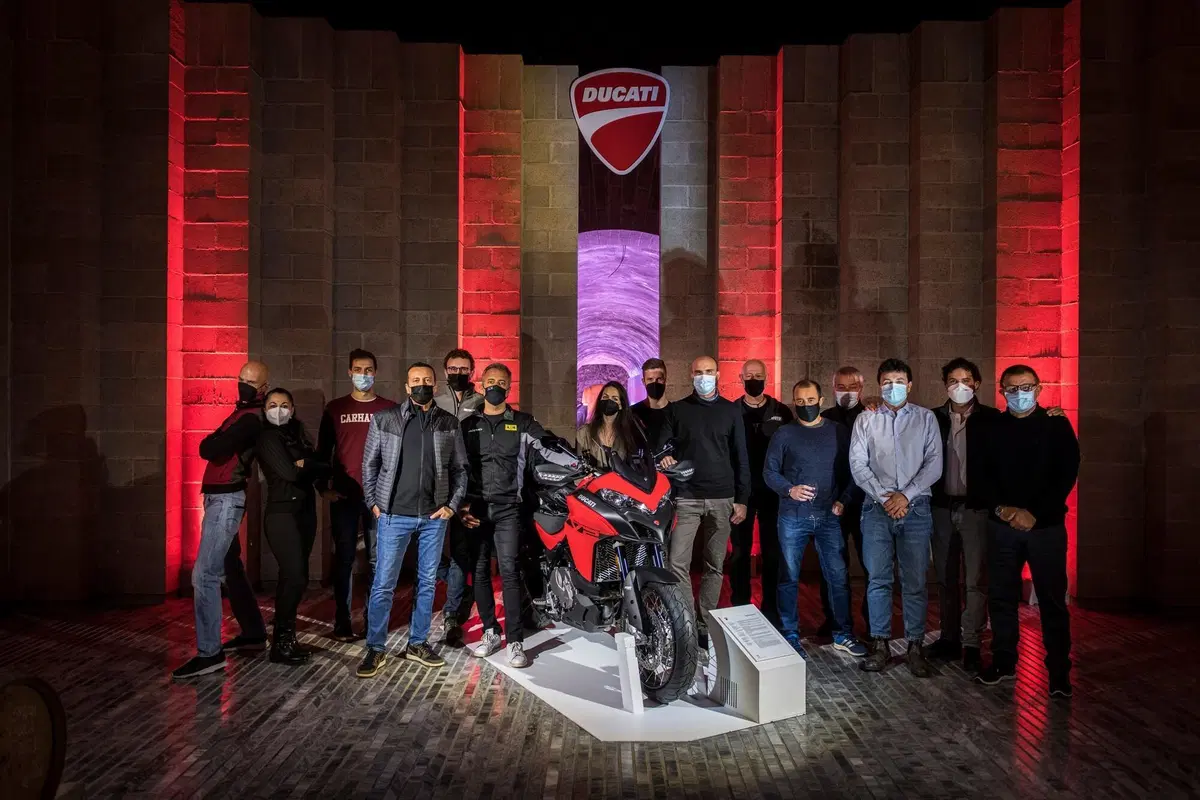 Ducati Multistrada V2 S: regina di equilibrio (16)