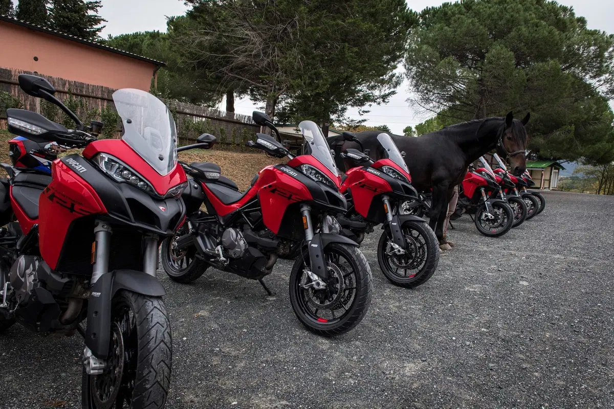 Ducati Multistrada V2 S: regina di equilibrio (19)