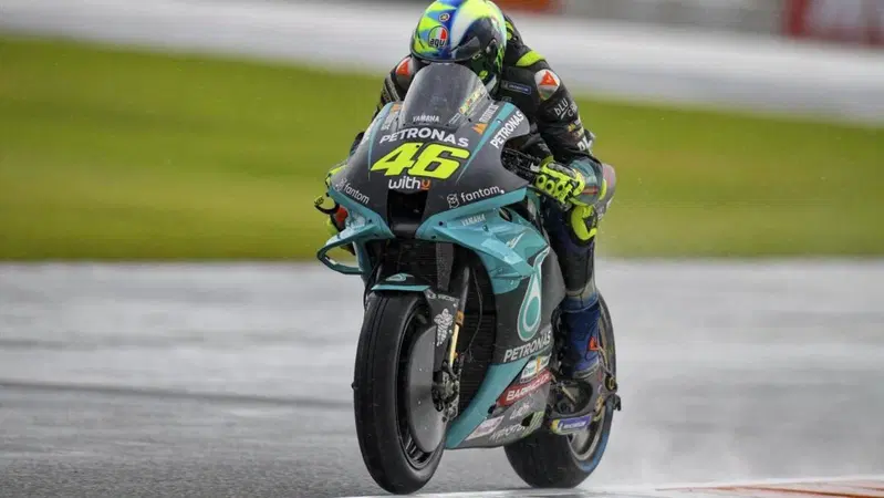 MotoGP 2021. Il GP di Valencia. Valentino Rossi: "Dal 2001 al 2005 il Valentino pi&ugrave; forte"