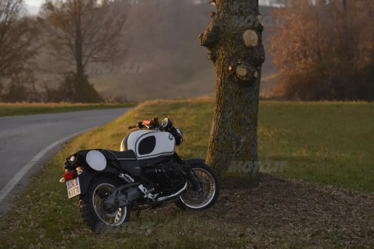 BMW Xrambler by Unit Garage: più curata dell’originale (18)