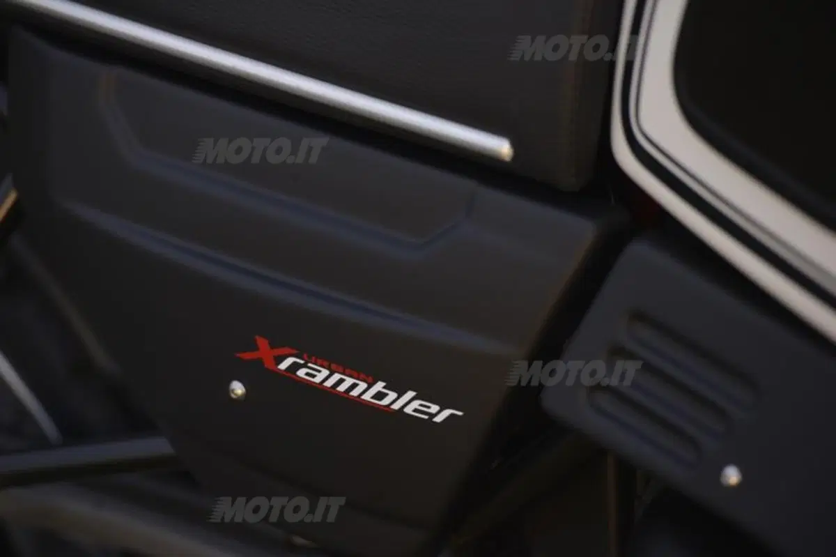BMW Xrambler by Unit Garage: più curata dell’originale (24)