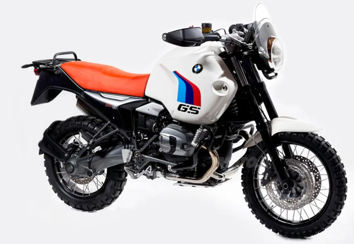 BMW R120 G/S, il kit di Unit Garage (17)