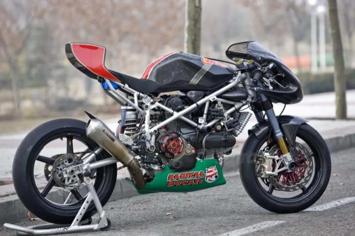 Radical Ducati chiude i battenti (12)