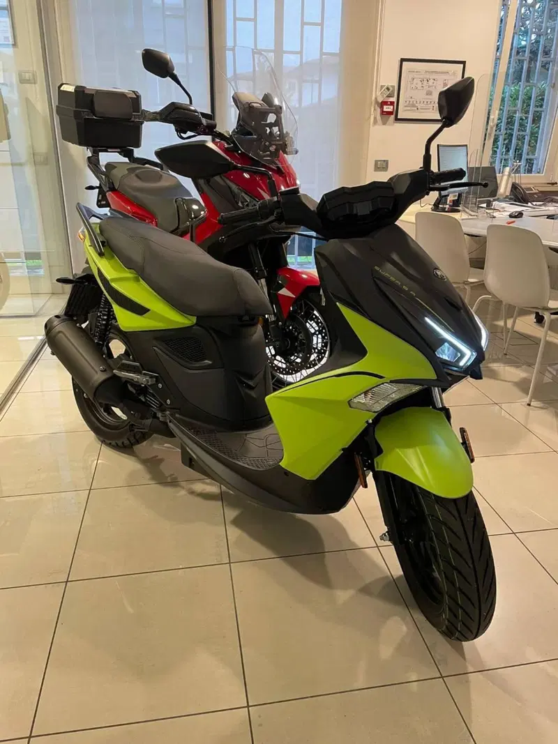 Kymco Super 8 50 R (2022 - 26)