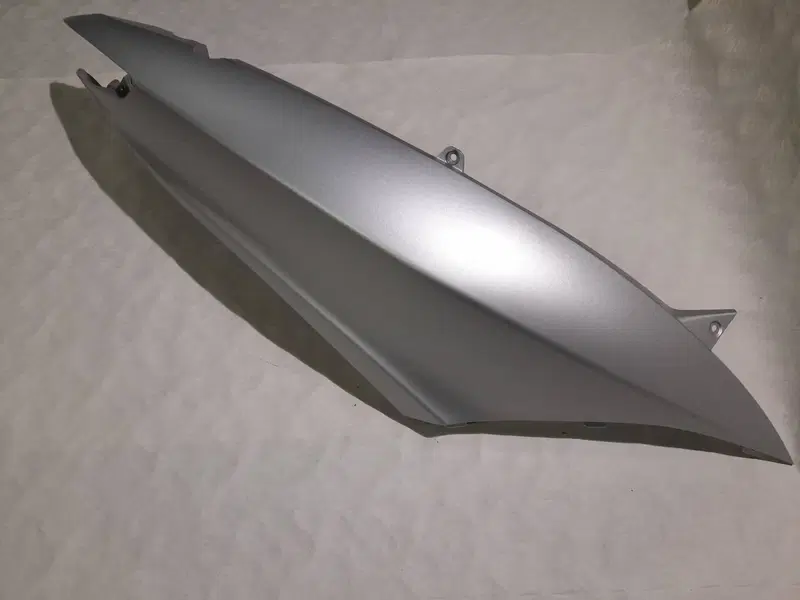 FIANCATA POSTERIORE DX PIAGGIO MP3 HPE