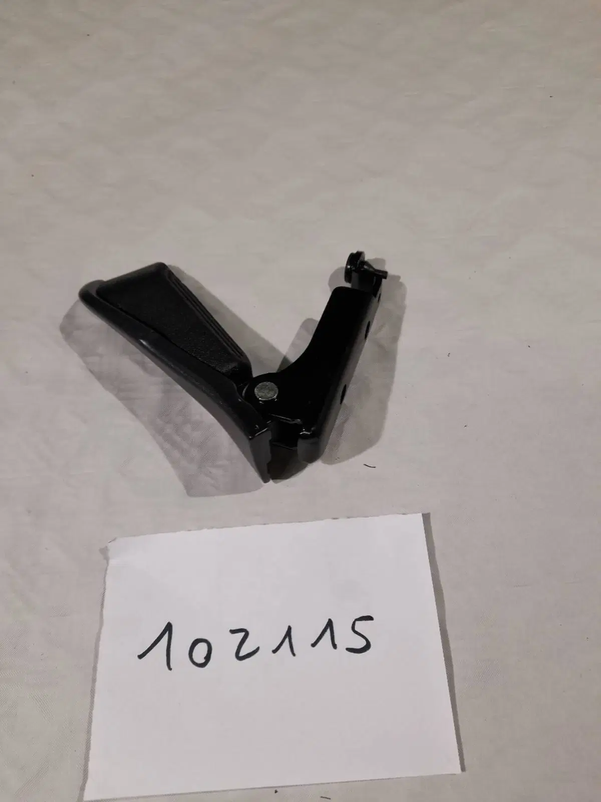 PEDANA PASSEGGERO DESTRA PIAGGIO new BEVERLY S (2)