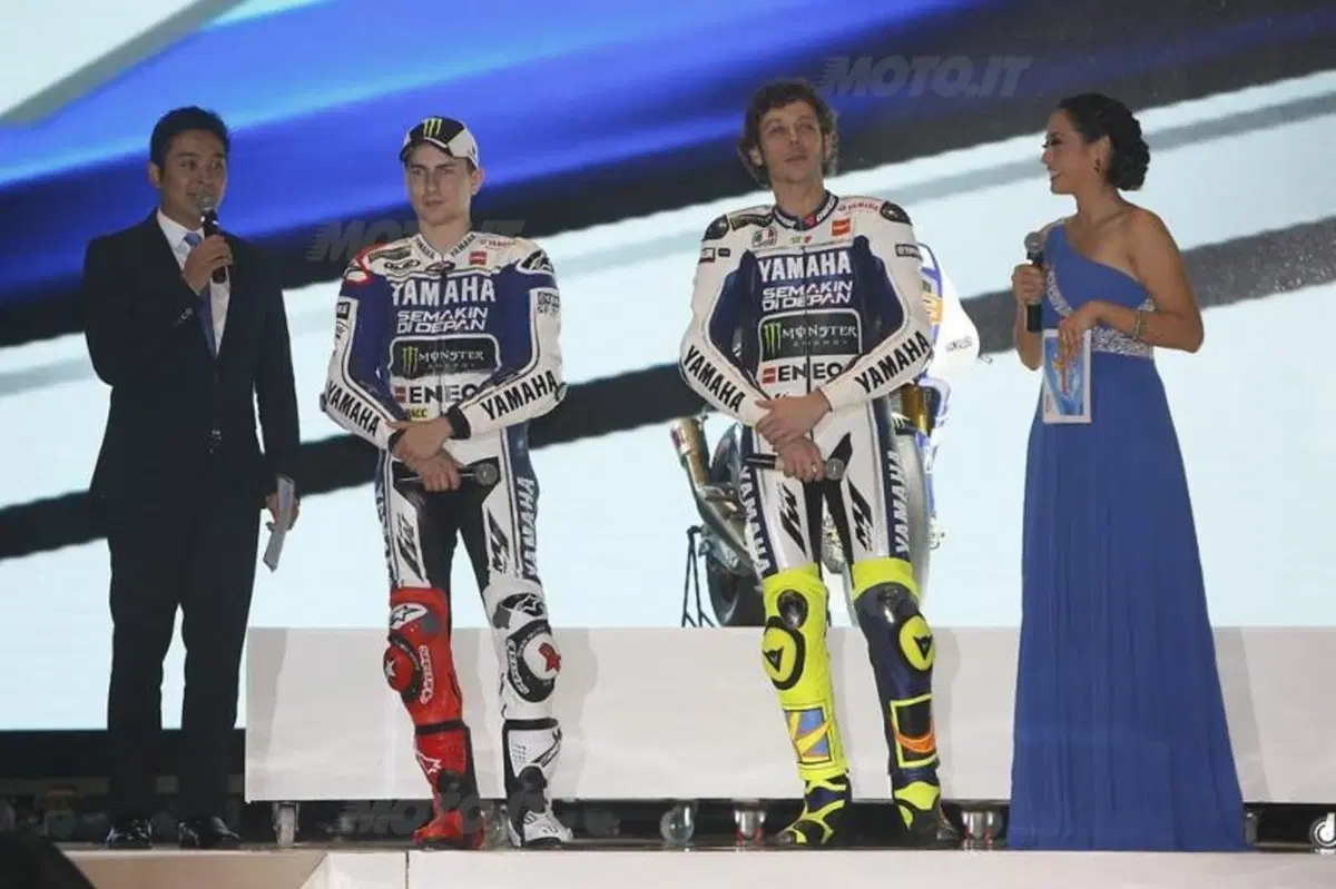 MotoGP. Svelate le nuove Yamaha M1 2014 (9)