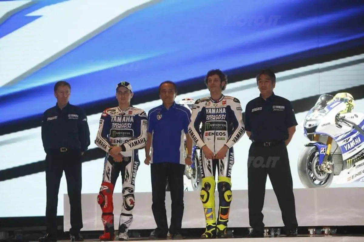 MotoGP. Svelate le nuove Yamaha M1 2014 (10)