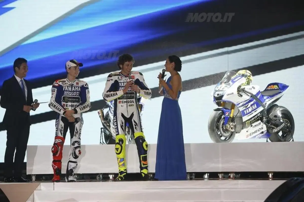 MotoGP. Svelate le nuove Yamaha M1 2014 (20)