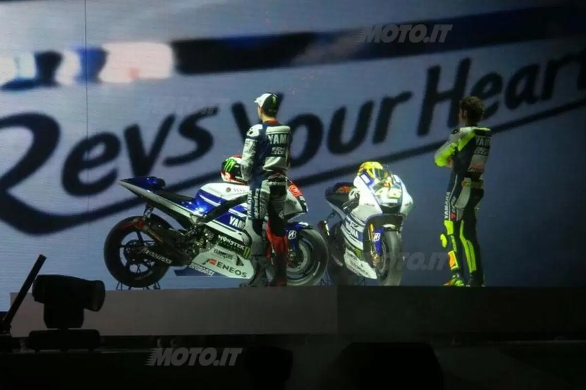 MotoGP. Svelate le nuove Yamaha M1 2014 (31)