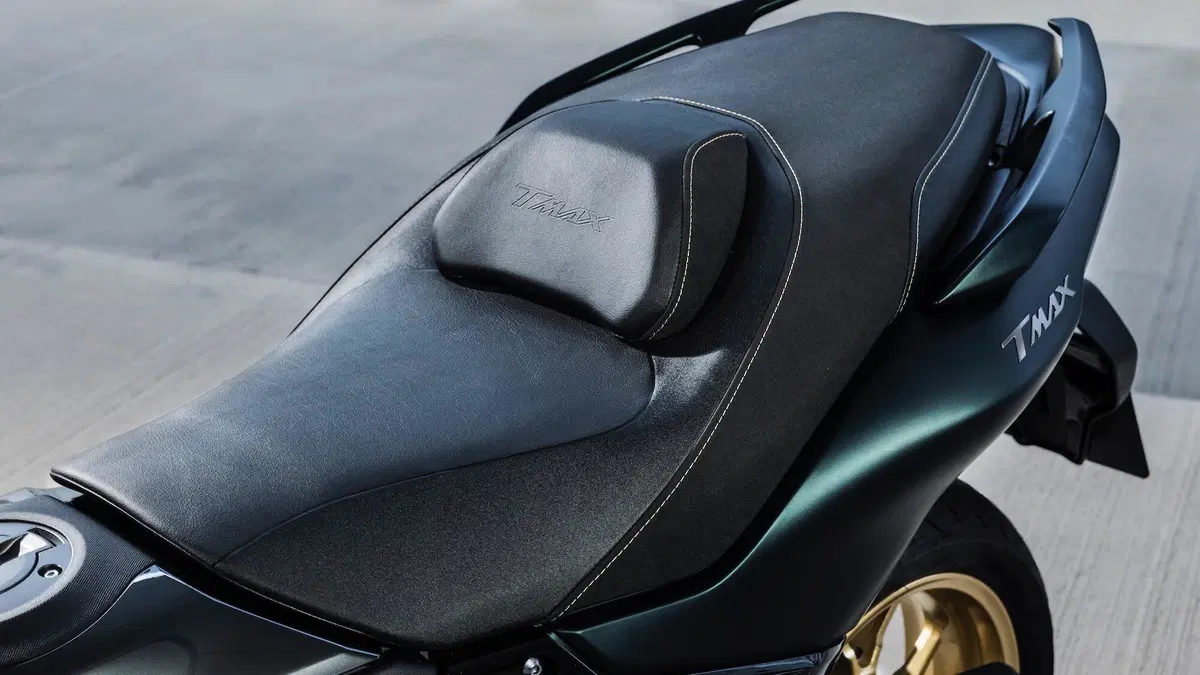 Nuovo Yamaha TMAX 560 2022, foto e dati (35)