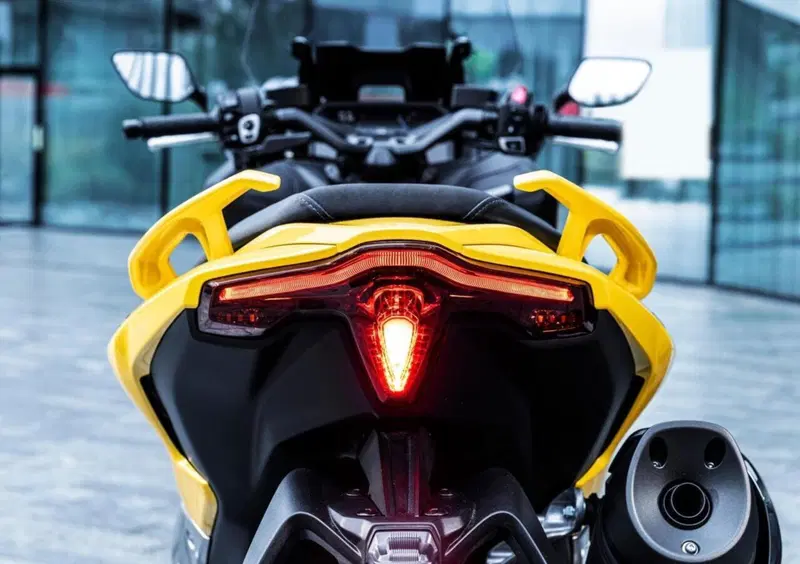 Yamaha T-Max 560 T-Max 560 (2022 - 24) (16)