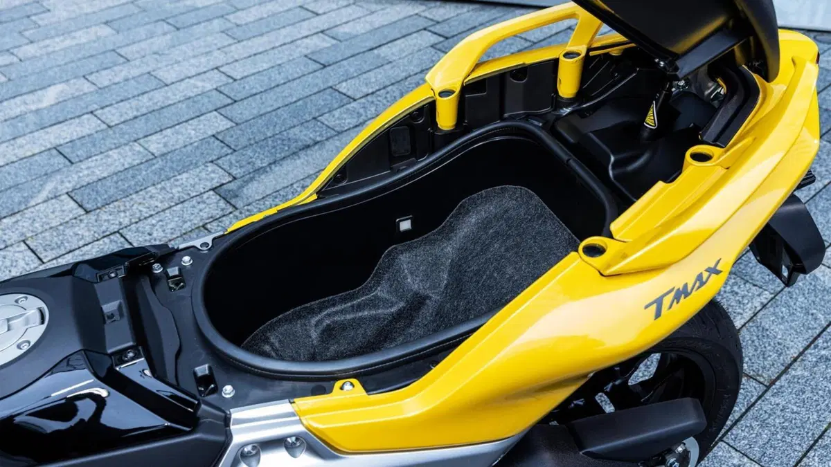Yamaha T-Max 560 T-Max 560 (2022 - 24) (17)