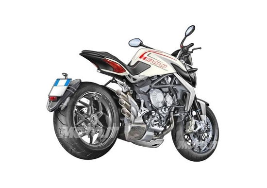 MV Agusta Dragster 800. Il bello di Brutale e Rivale