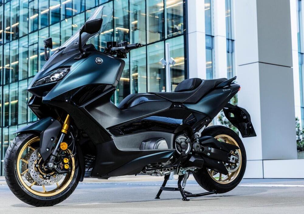 Yamaha T-Max 560 Tech Max (2022 - 24) (4)