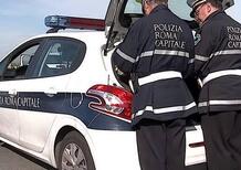 Pesaro, giovane smonta e rivende i pezzi del motorino sequestro, poi fa perdere le sue tracce