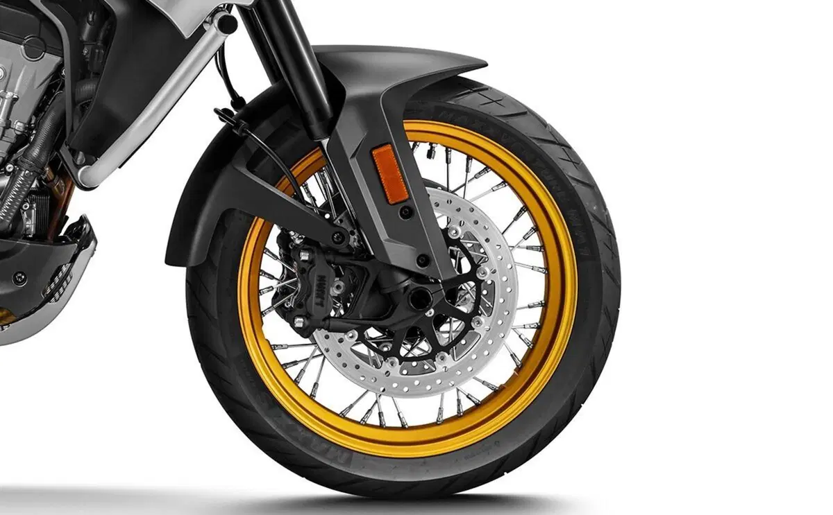 CFMoto 800MT Sport e 800MT Touring. In arrivo in Italia (4)
