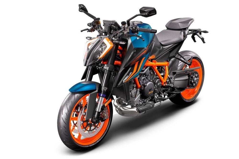 KTM 1290 Super Duke R Evo (2022 - 23), prezzo e scheda tecnica