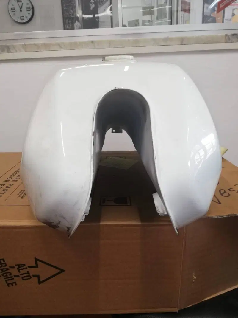 Serbatoio 850T5 - VV Moto Guzzi (6)