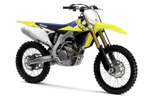 Suzuki a EICMA con la gamma 2022 e una novità inedita (7)