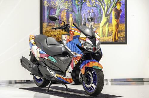 Suzuki a EICMA con la gamma 2022 e una novità inedita (6)