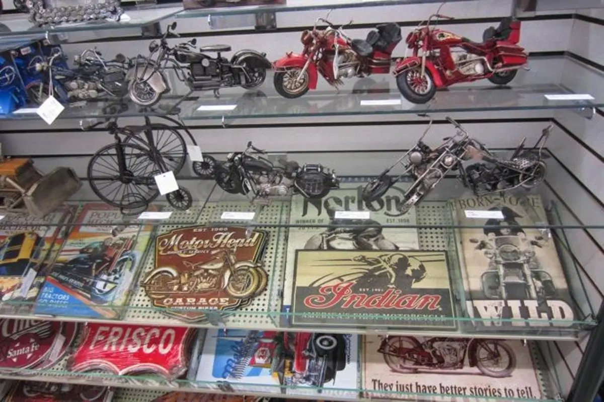 USA: Pochi motociclisti forse, ma tanto amore per le moto (6)