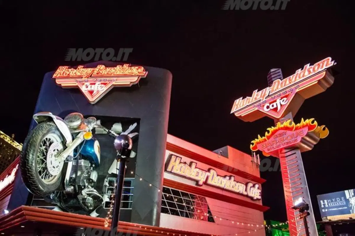 USA: Pochi motociclisti forse, ma tanto amore per le moto (7)