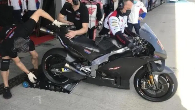 MotoGP 2022. DopoGP Speciale Test Jerez 2021: grandi novit&agrave; all'orizzonte