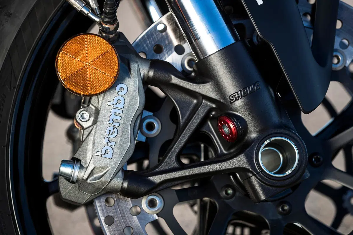 Ducati Streetfighter V2 (19)