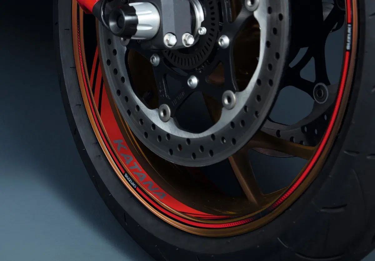 EICMA 2021, le novità: Suzuki Katana (13)