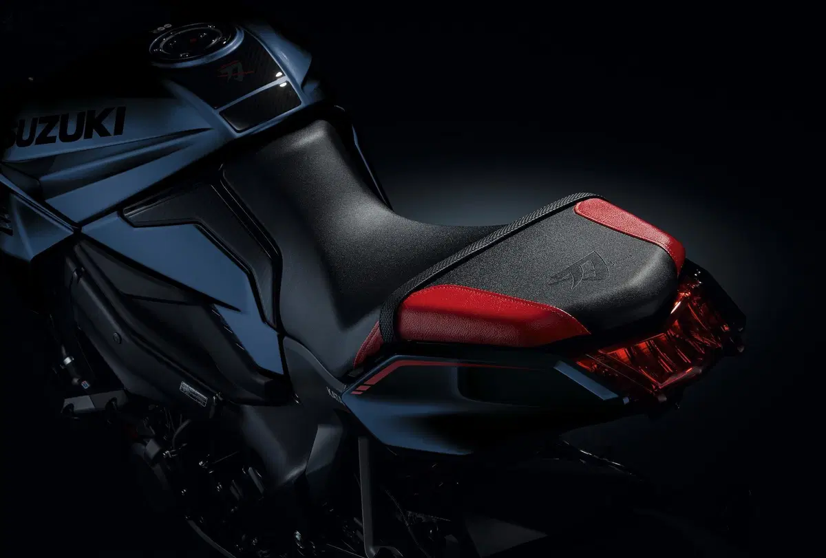 EICMA 2021, le novità: Suzuki Katana (11)