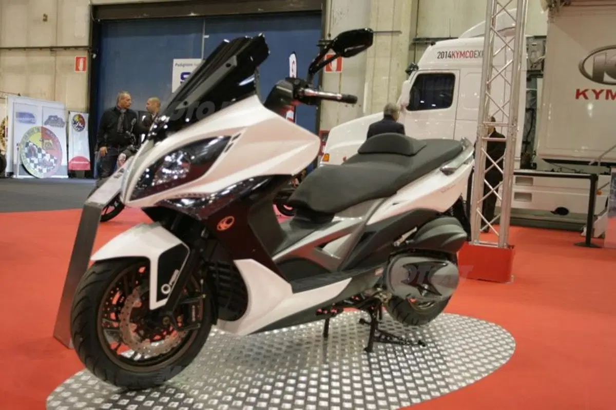 Motor Bike Expo 2014. Kymco presente con tutta la gamma e il nuovo Agility R16+ (2)