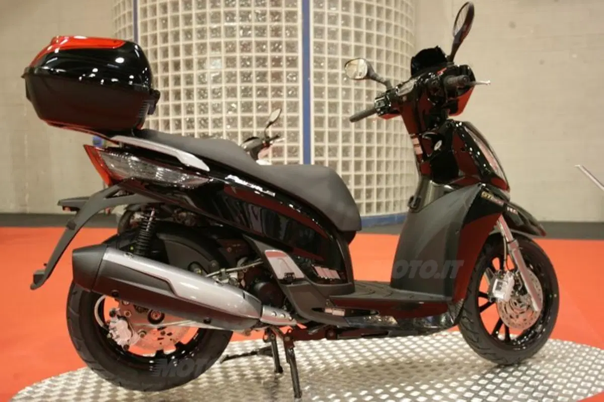 Motor Bike Expo 2014. Kymco presente con tutta la gamma e il nuovo Agility R16+ (7)