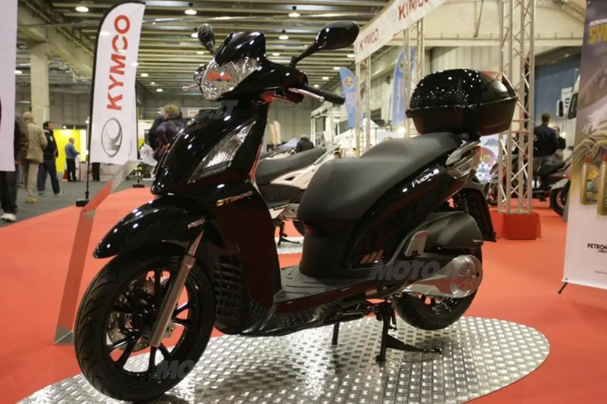 Motor Bike Expo 2014. Kymco presente con tutta la gamma e il nuovo Agility R16+ (8)
