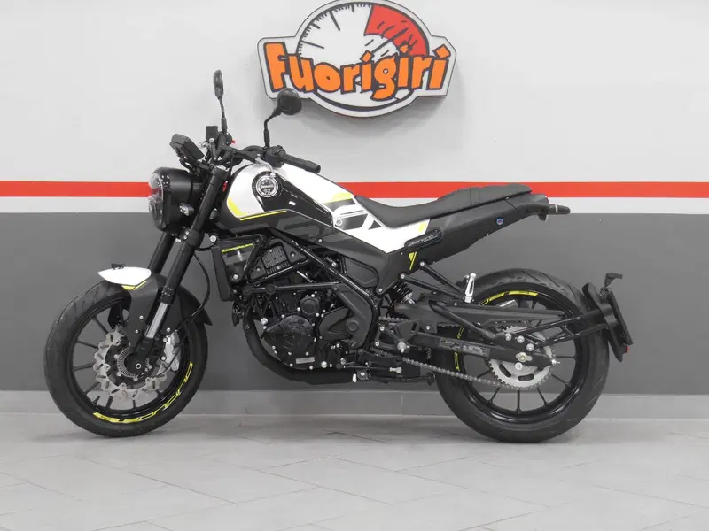 Benelli Leoncino 250 (2021 - 25) (2)