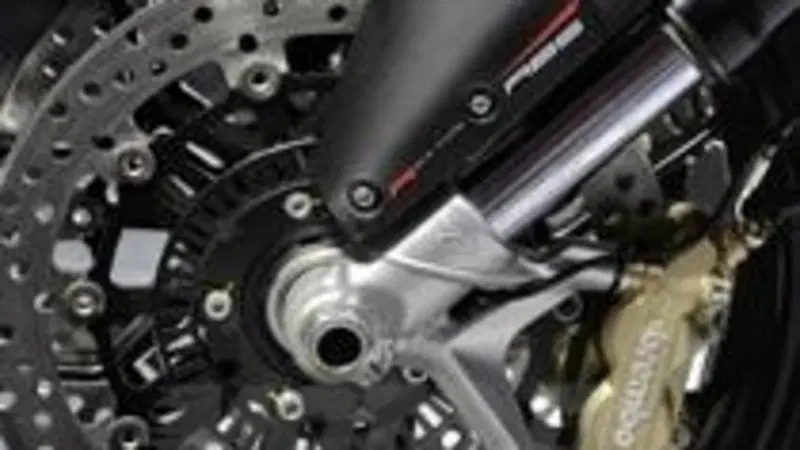 Arriva finalmente l'ABS sulle tre cilindri MV Agusta
