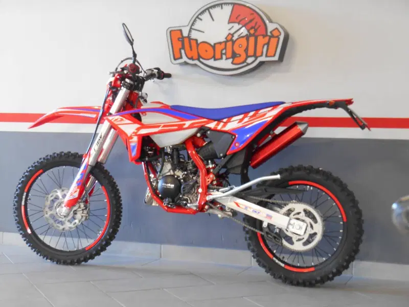 Betamotor RR 50 Enduro Racing (2021 - 26) (2)