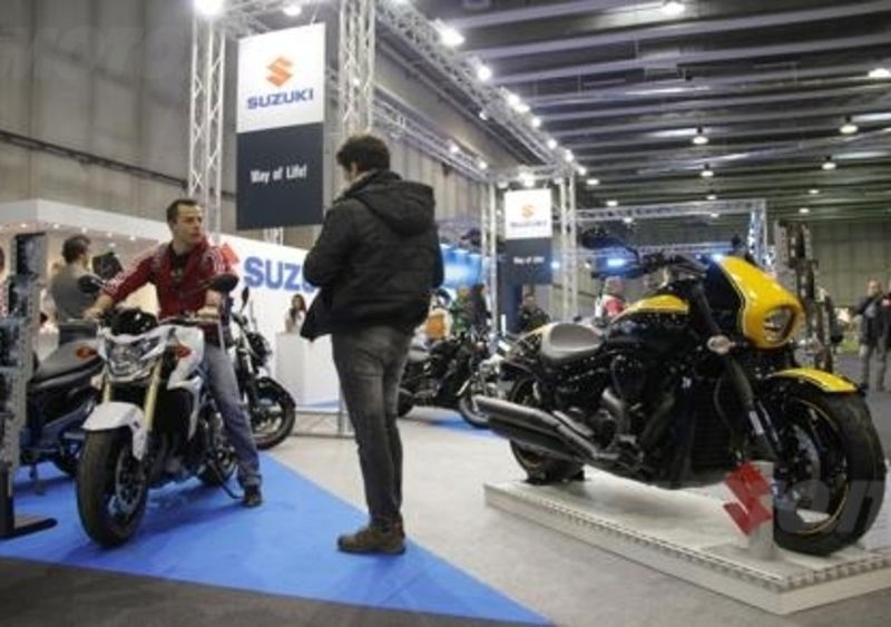 Motor Bike Expo. Suzuki protagonista con V-Strom 1000 e Intruder 1800