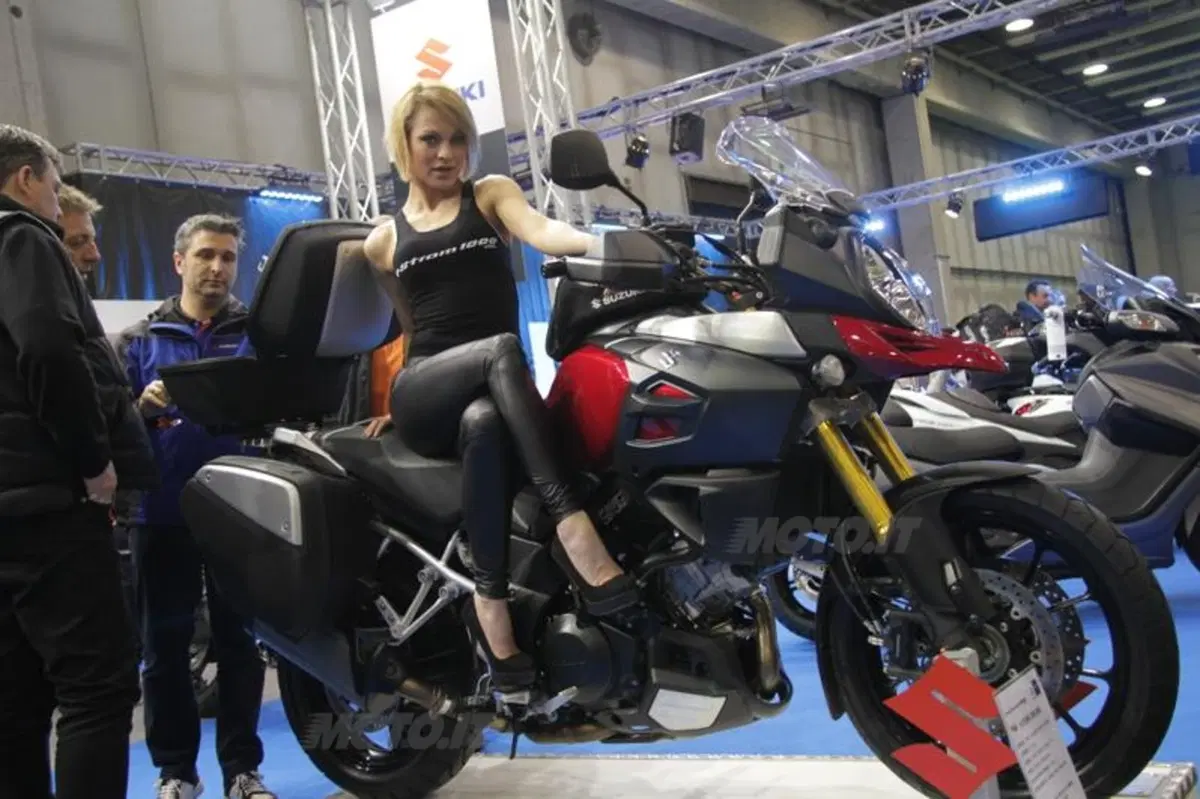 Motor Bike Expo. Suzuki protagonista con V-Strom 1000 e Intruder 1800 (2)