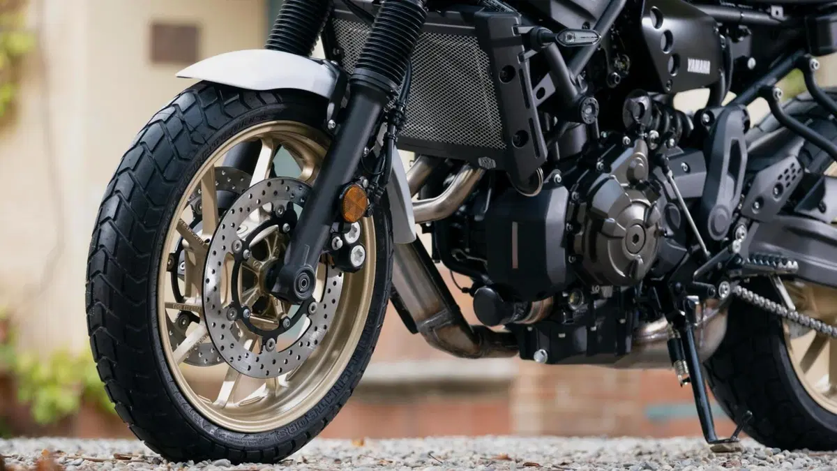 EICMA 2021, le novità: Yamaha XSR700 (26)